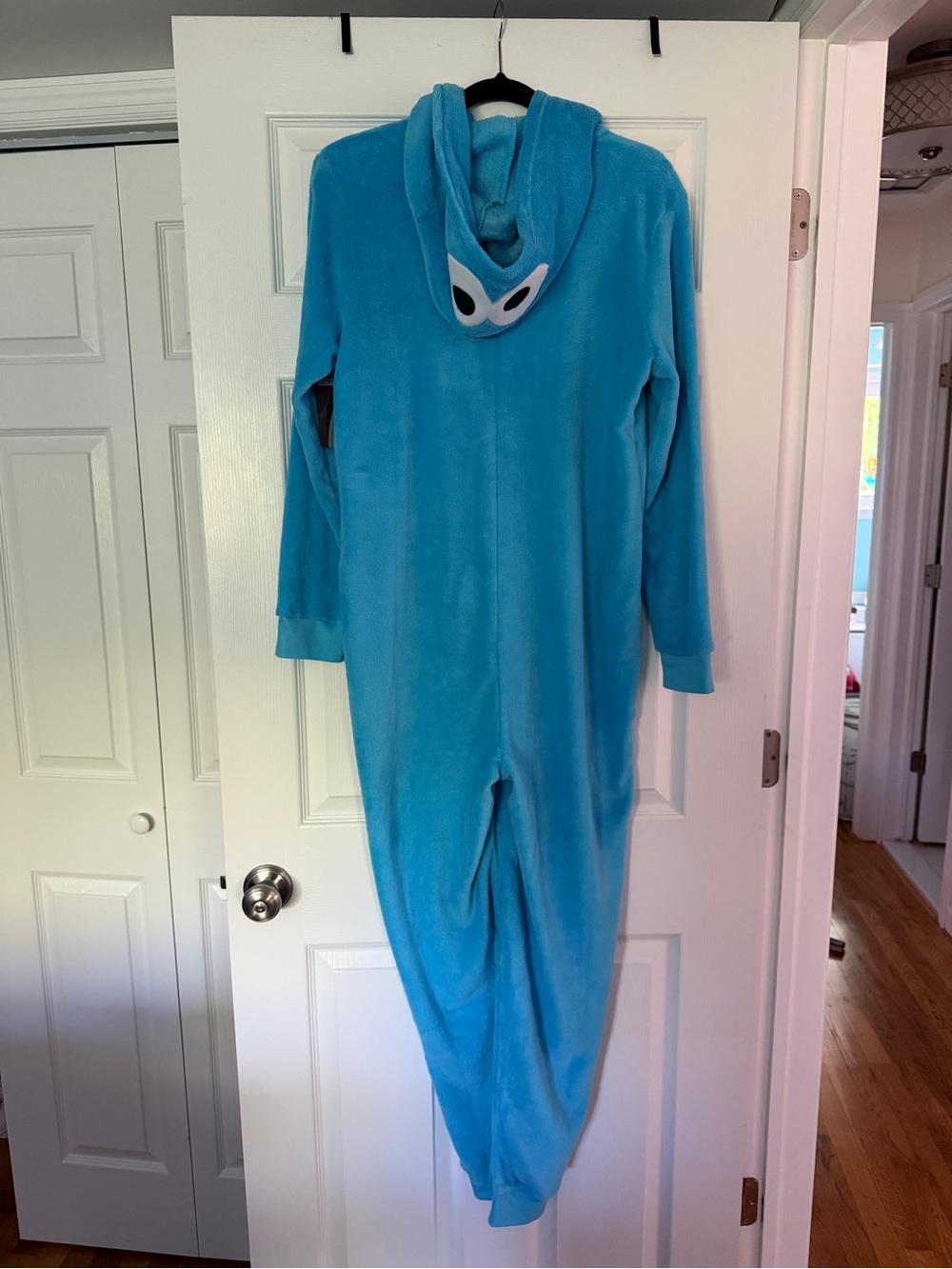 BNWT Sesame Street Cookie Monster Plush Hooded One-Piece - Picture 4 of 5